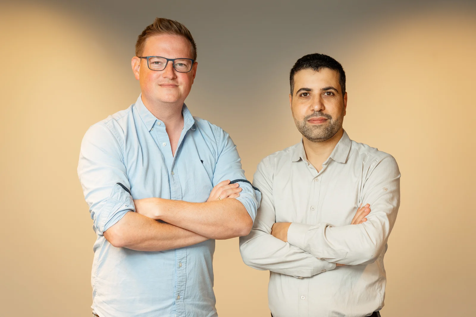 Eric-Jan Krausch (links) und Alabbas Alhaj Ali (rechts), die Gründer von 1-CP.